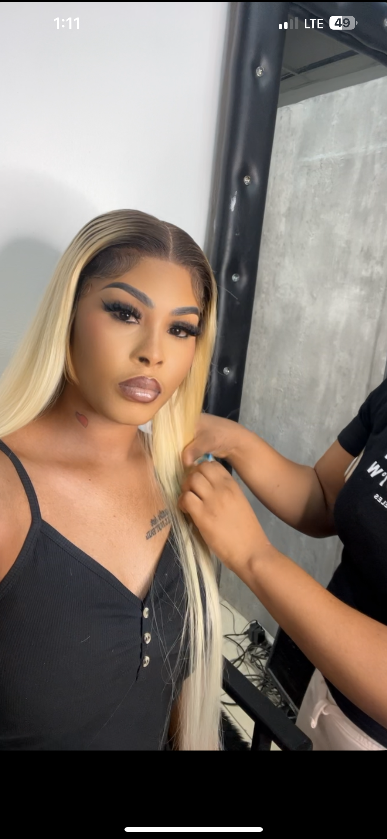 J$35,000/ $289. 613/1b natural root wig 210% lace frontal 100% human hair wig 30” inch
