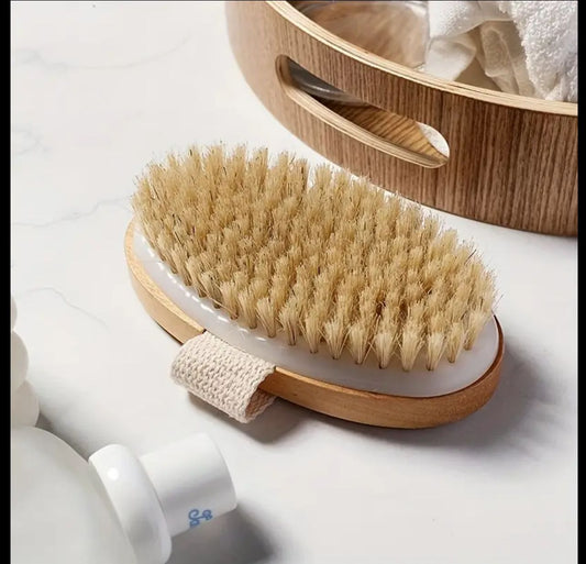 Bleaching cream natural spa brush removes dead skin from bleaching / striping. High Quality Natural Brush Soft Density Brush, No Batteries Required - Perfect Home Spa